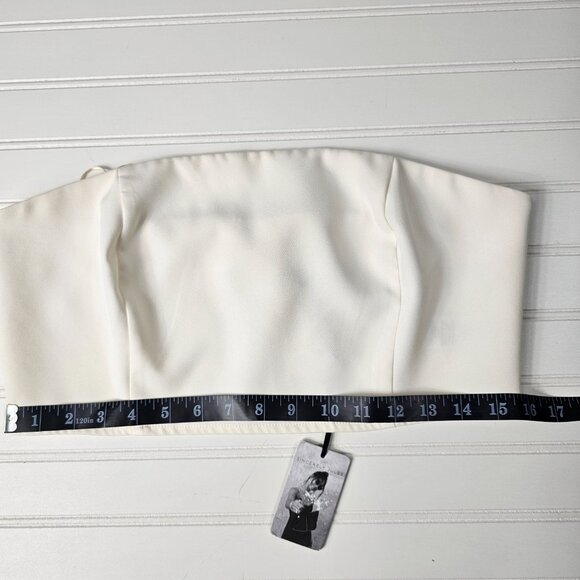 Sincerely Jules Women's Cream Strapless Cropped Bandeau Top Size L NWT - Picture 9 of 10